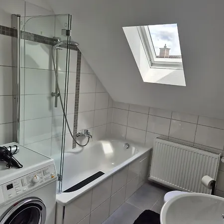 公寓 Dein Feriennest Ueber Daechern 皮尔马森斯